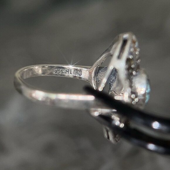 Stunning Sterling Silver Round Topaz / Marcasites Ring - Picture 6 of 10